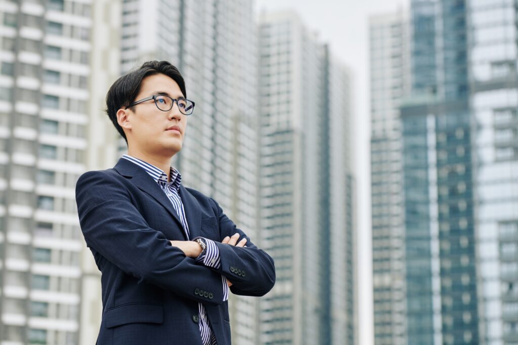 Investor for construction project